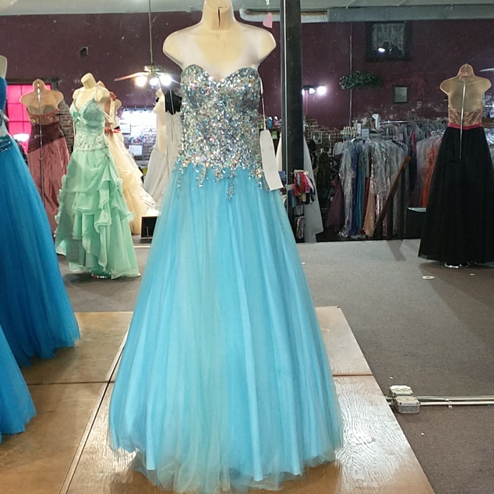 Prom dress